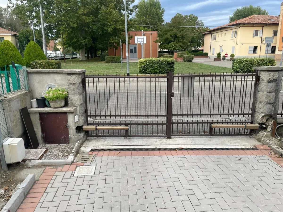 Cancello automatico – assistenza cancelli automatici Felino